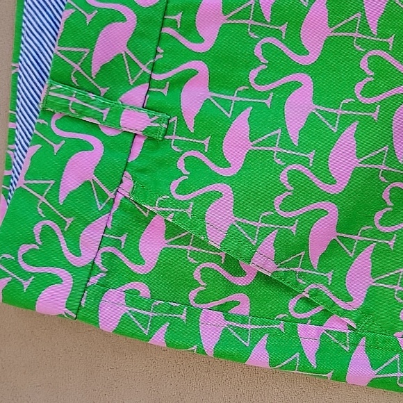 Macbeth Collection by Margaret Josephs Green Flamingo Shorts Size Medium NWOT - Picture 2 of 15